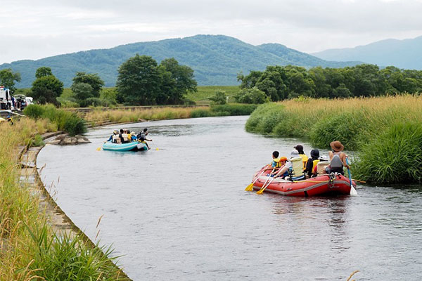 蘭越せせらぎまつり_カヌーでの川下り体験