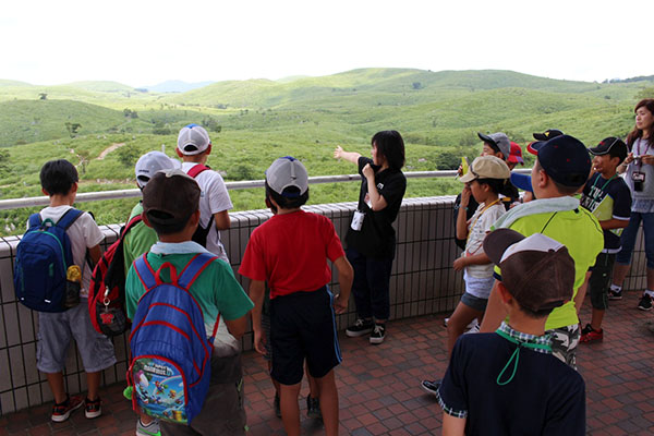 子どもたちのフィールドワークや教育旅行の様子