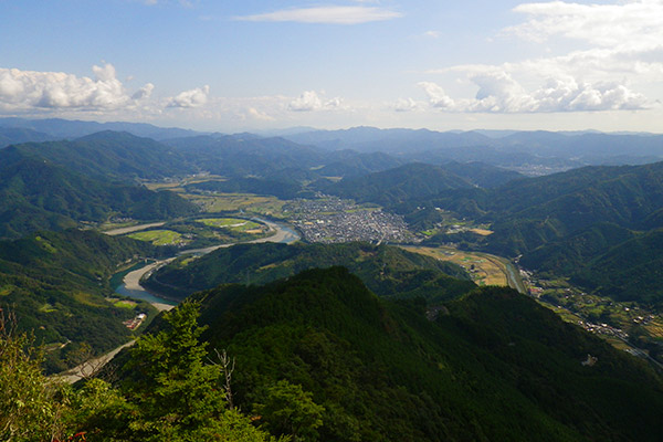 越知町全景