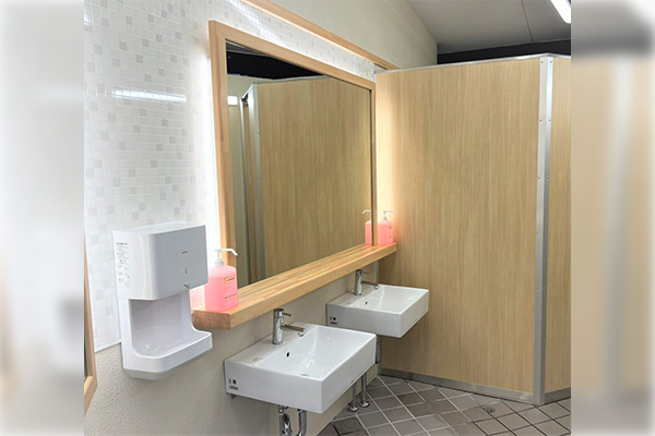 公衆トイレ_洗面