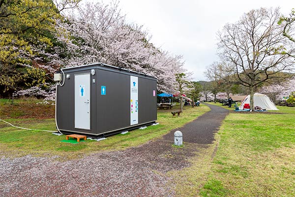 被災地に安全で清潔なトイレを！トイレコンテナ導入プロジェクト