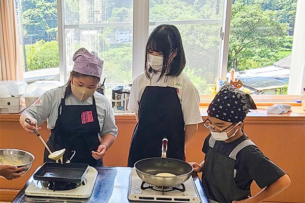 料理教室（パンケーキ作り）