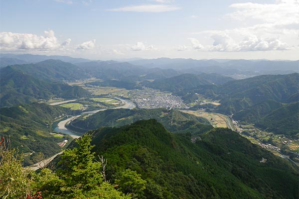 越知町全景