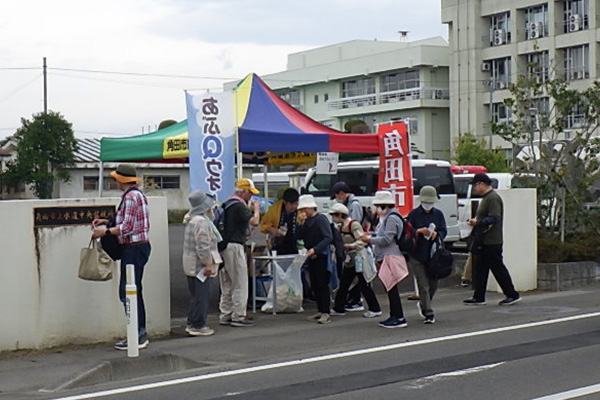 あぶQウォーク