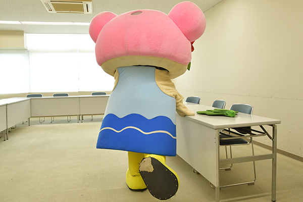 靴がボロボロなの