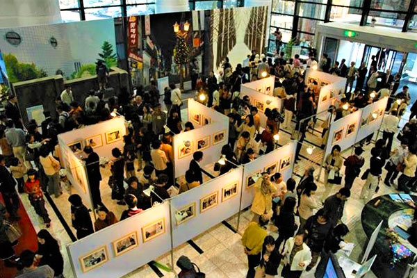 1ヶ月間で全国から約70万人もの冬ソナファンが押し寄せた「冬ソナイベント」。