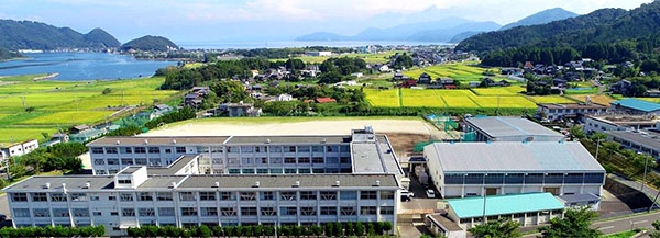 学校校舎風景