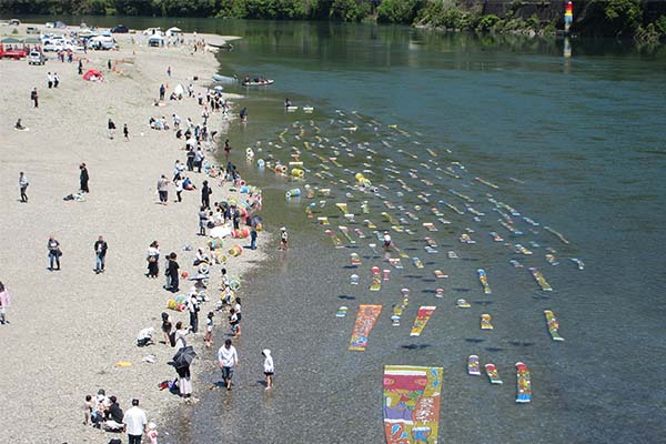 「仁淀川紙のこいのぼり継続プロジェクト」にご賛同いただいたみなさまへ1